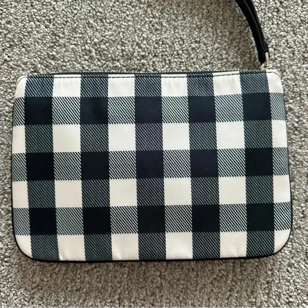 Kate Spade Chelsea Textured Gingham Printed Medium Nylon Zip Wristlet Wallet‎